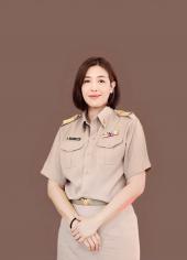 นางสาวนพวรรณ รัตนนิมิตร